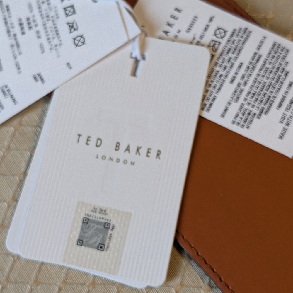 NWT Ted Baker Wide Waist Shaped Belt,XS,S - Picture 3 of 9